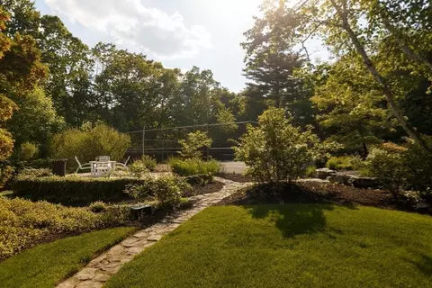 185 Maple St, Stow, MA 01775 photo 5