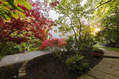 185 Maple St, Stow, MA 01775 photo 28