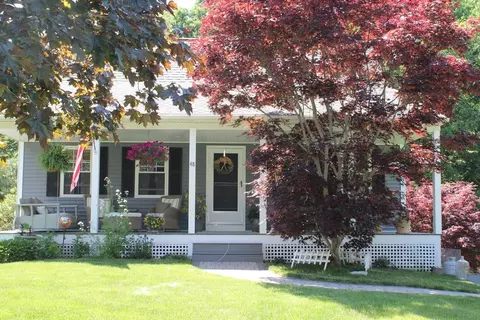 48 Arland Dr, Southbridge, MA 01550
