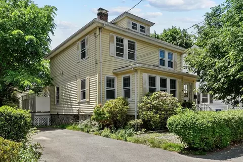 9 Catherine Rd, Milton, MA 02186