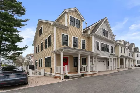 30 Park St #6, Boston, MA 02108