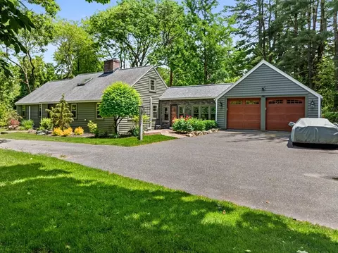 285 Winch St, Framingham, MA 01701