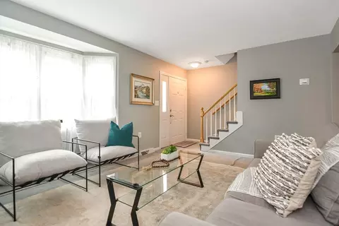 227 W 5th St #227, Boston, MA 02127
