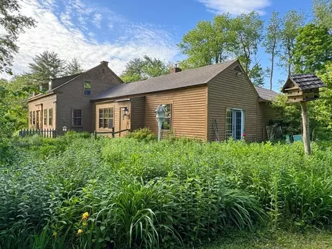 89 Wanamaker Rd, Northfield, MA 01360 photo 4