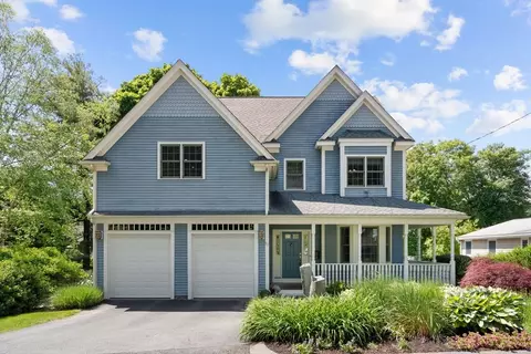 12 Hayes Ln, Lexington, MA 02420