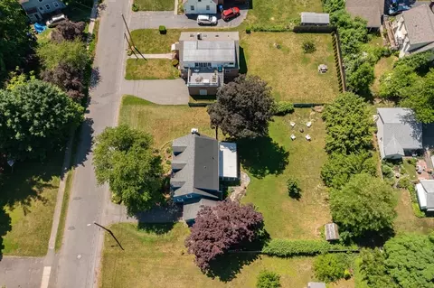 View/Area - 17 Spring St, Easthampton, MA 01027 photo 3 of 4