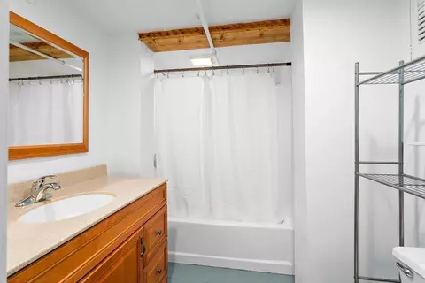 Bath - 17 Spring St, Easthampton, MA 01027 photo 4 of 4