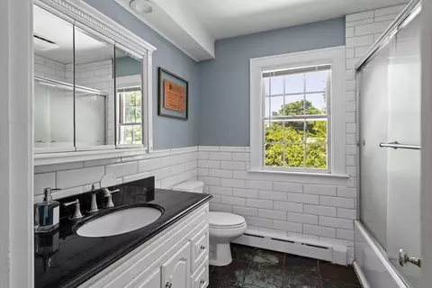 Bath - 17 Spring St, Easthampton, MA 01027 photo 3 of 4