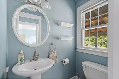 Bath - 17 Spring St, Easthampton, MA 01027 photo 1 of 4