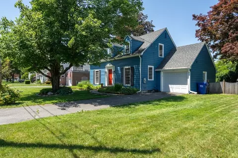 Exterior - 17 Spring St, Easthampton, MA 01027 photo 2 of 6