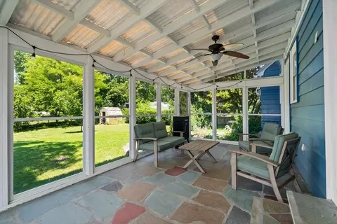 Exterior - 17 Spring St, Easthampton, MA 01027 photo 5 of 6