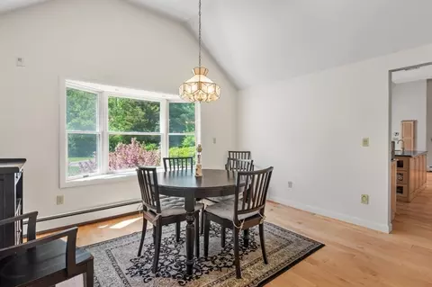 7 Bray St, Gloucester, MA 01930 photo 10