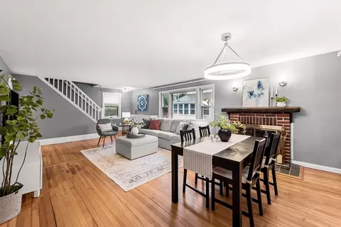 59 Berkeley Ave, Lowell, MA 01852 photo 3
