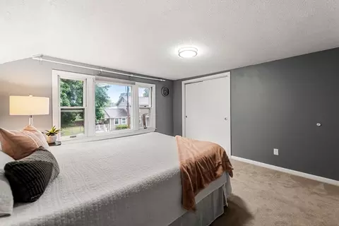 59 Berkeley Ave, Lowell, MA 01852 photo 22