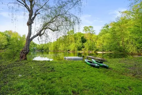 725 High St, Dedham, MA 02026 photo 23