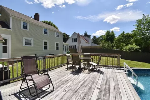 66 Oregon St, Springfield, MA 01118 photo 22