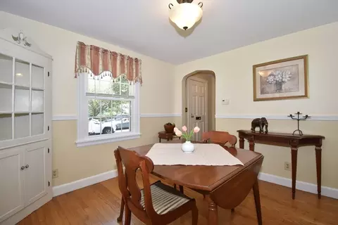 66 Oregon St, Springfield, MA 01118 photo 17