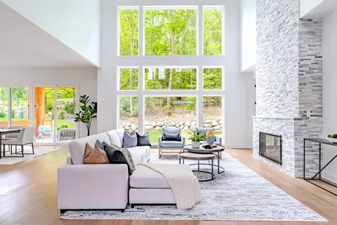 60 Old Littleton Rd, Harvard, MA 01451