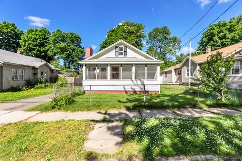 106 Barber St, Springfield, MA 01109