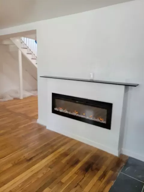 3 Rogers St, Worcester, MA 01604 photo 6