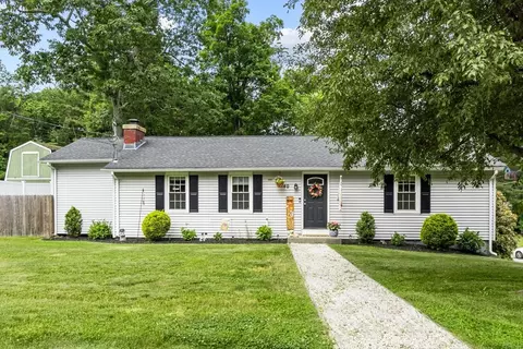40 Crest Rd, Monson, MA 01057