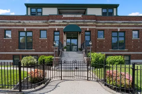 15 Parrott St #1, Lynn, MA 01902
