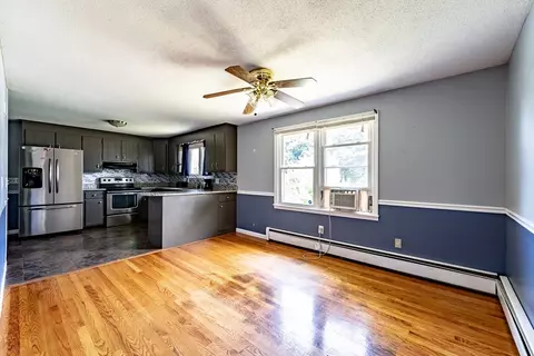 69 Wanda St, Chicopee, MA 01013 photo 14