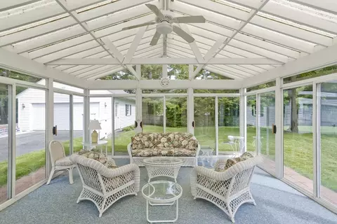 190 Mary Coburn Rd, Springfield, MA 01129 photo 10