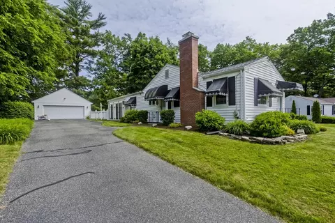 190 Mary Coburn Rd, Springfield, MA 01129 photo 3
