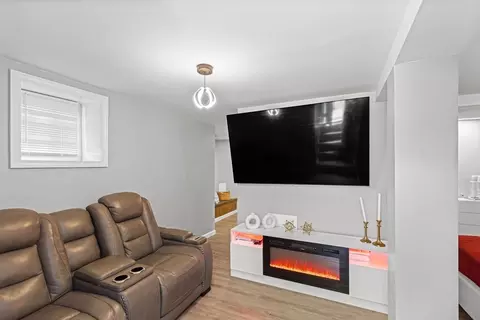 132 Lonsdale St, Fall River, MA 02721 photo 10