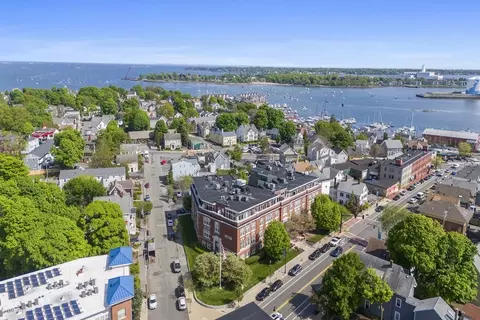 45 Rantoul St #309, Beverly, MA 01915