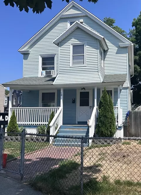 18 Kensington Ave, Springfield, MA 01108