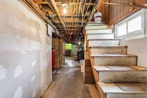 Entry Way - 142 Parsons St, Easthampton, MA 01027 photo 3 of 3