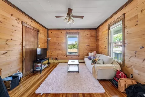 Living - 142 Parsons St, Easthampton, MA 01027 photo 2 of 3