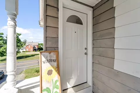 Exterior - 142 Parsons St, Easthampton, MA 01027 photo 2 of 2