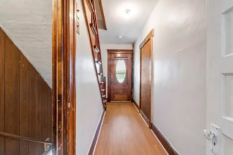 Entry Way - 142 Parsons St, Easthampton, MA 01027 photo 2 of 3
