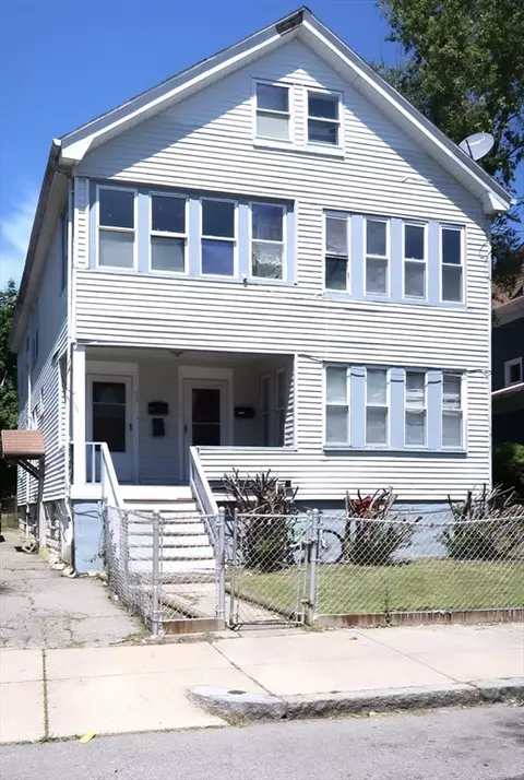 71-73 Sunnyside St, Hyde Park, MA 02136