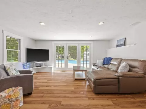12 Ellis Ave, Reading, MA 01867 photo 32