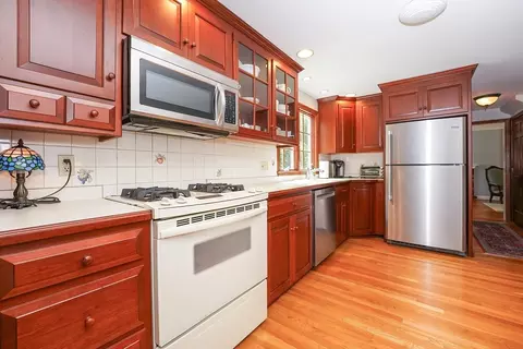 405 Beverly Rd, Franklin, MA 02038 photo 7