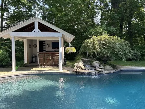 405 Beverly Rd, Franklin, MA 02038 photo 31