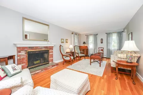 405 Beverly Rd, Franklin, MA 02038 photo 14