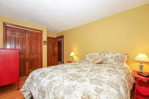 405 Beverly Rd, Franklin, MA 02038 photo 20