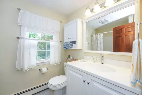 405 Beverly Rd, Franklin, MA 02038 photo 26