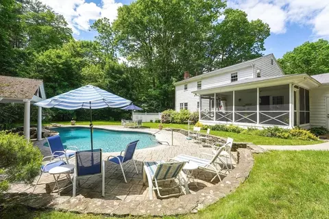 405 Beverly Rd, Franklin, MA 02038 photo 38
