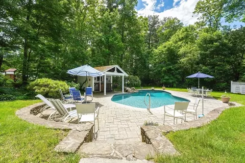 405 Beverly Rd, Franklin, MA 02038 photo 37