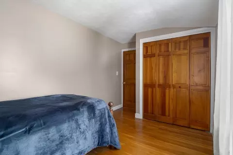 Bedroom - 47 Irving Dr, Walpole, MA 02081 photo 9 of 10