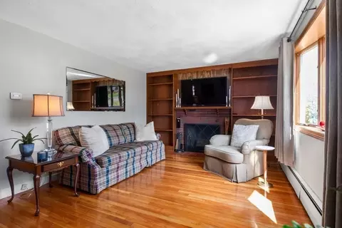 Living - 47 Irving Dr, Walpole, MA 02081 photo 1 of 2