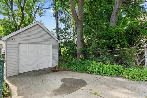 Exterior - 231 Ferry St, Lawrence, MA 01841 photo 4 of 5
