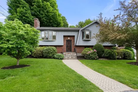 70 Standish Rd, Needham, MA 02492
