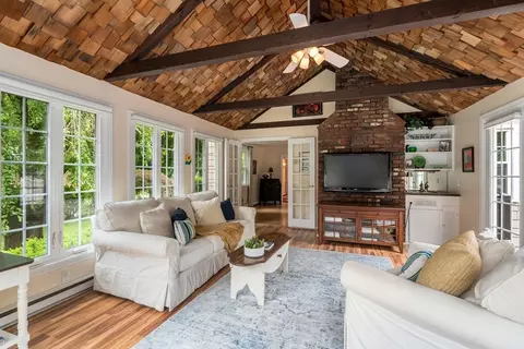 35 Mill St, Framingham, MA 01701 photo 8